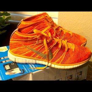 NIKE FREE Flyknit Chukka Women’s Orange/Gray Running Shoes Size 10